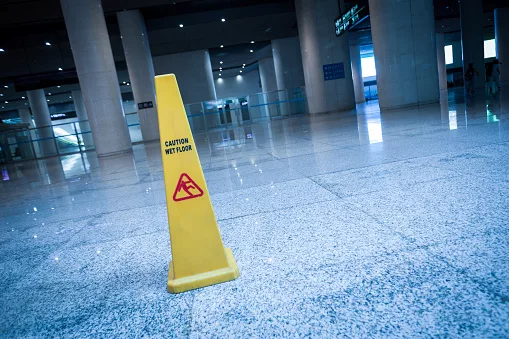 premises liability sign
